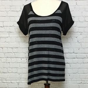 Express sheer sleeve top grey/black L